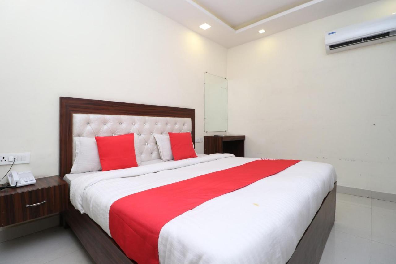 Hotel Golden Heart Amritsar Exterior photo