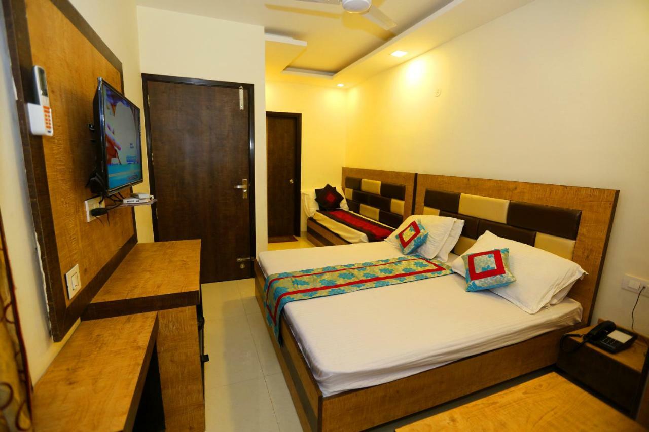 Hotel Golden Heart Amritsar Exterior photo