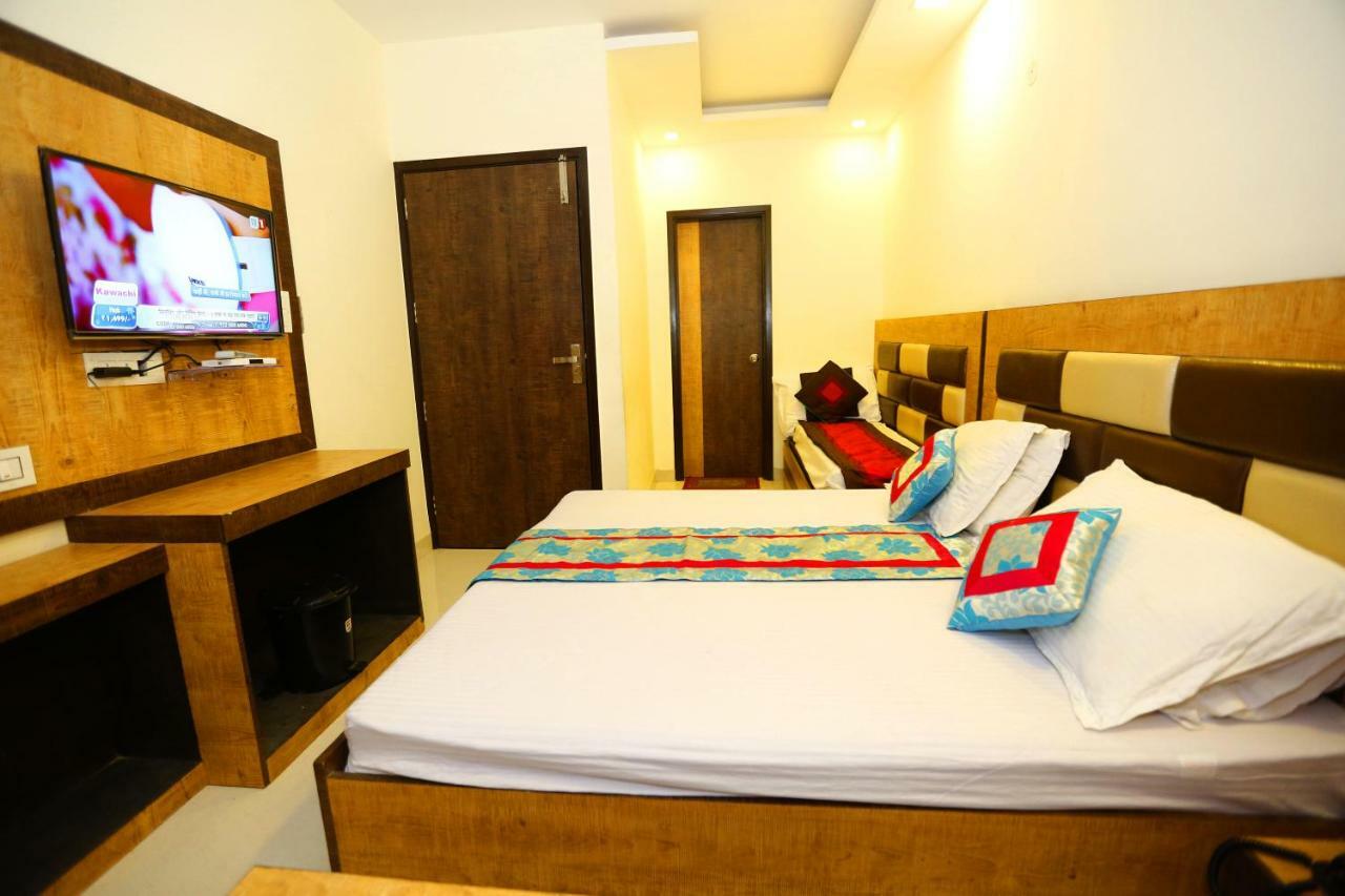 Hotel Golden Heart Amritsar Exterior photo