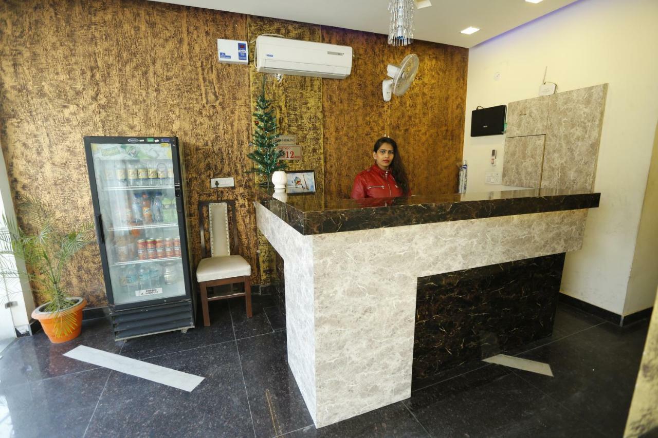Hotel Golden Heart Amritsar Exterior photo